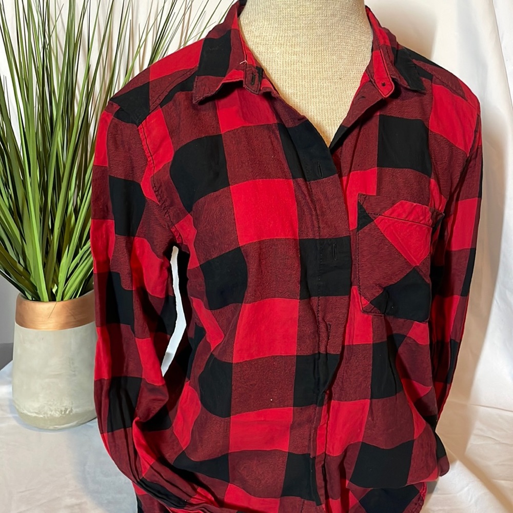 H & M Divided plaid long sleeve